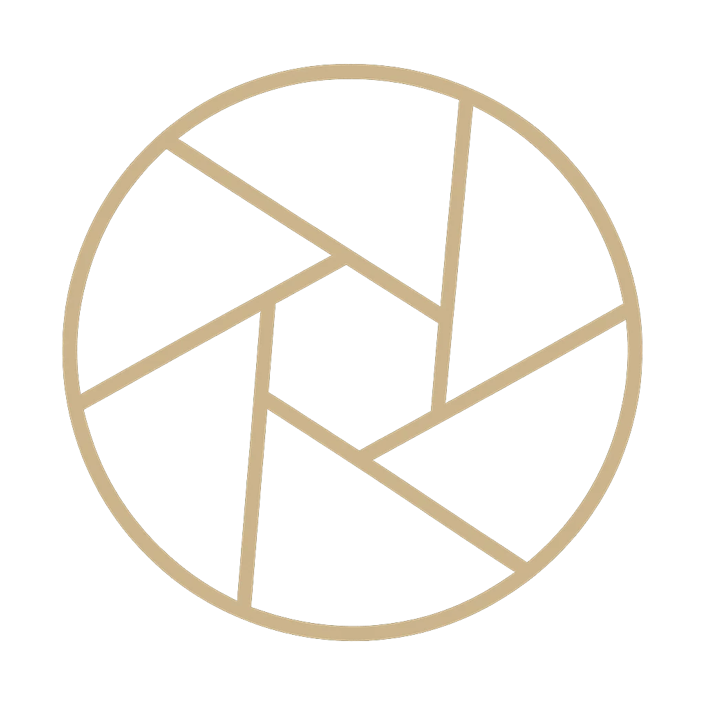 FastHeadshot - <p>Studio-Quality Portraits from Your Selfie in Seconds

</p>